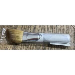 Bare Minerals Angled Face Brush 33435 New In Package Beauty Product Blush Powder